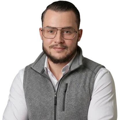 Felix Fischer, Inhaber von marketingfuerkanzleien.de — Wirtschaftsjurist und Performance-Marketer